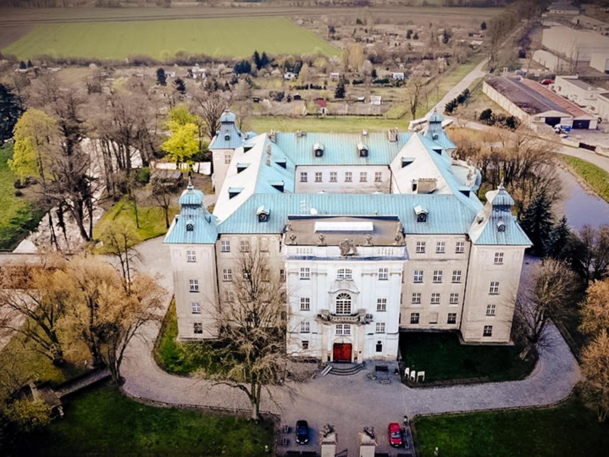 Hotel Zamek Krolewski W Rydzynie ريدزينا المظهر الخارجي الصورة