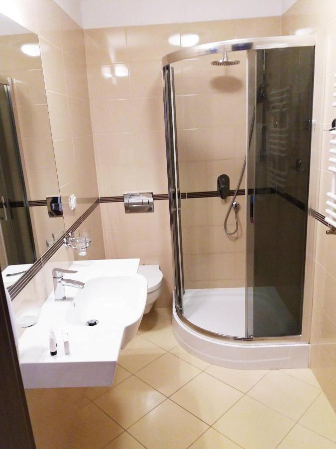 Hotel Zamek Krolewski W Rydzynie ريدزينا المظهر الخارجي الصورة