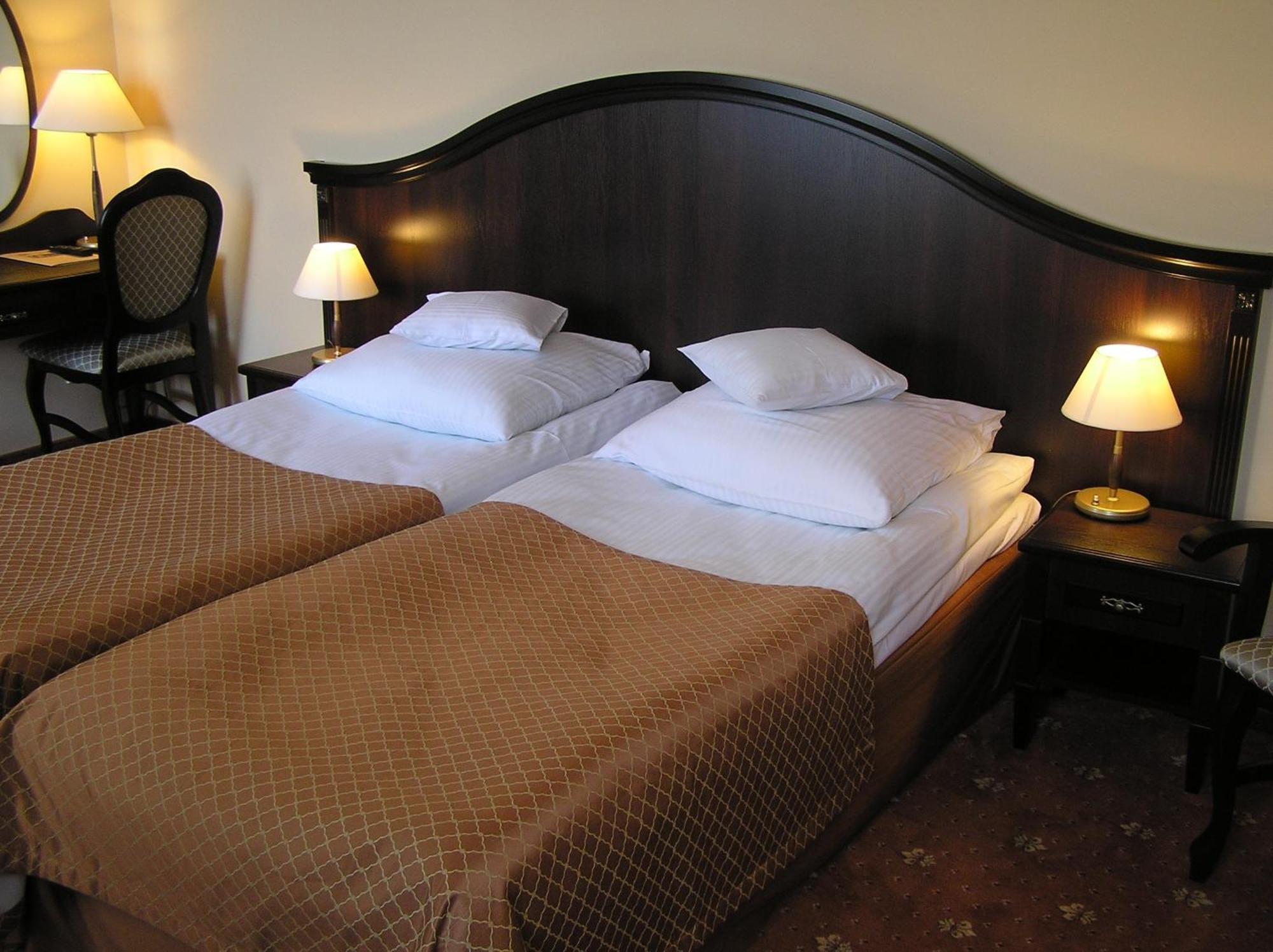 Hotel Zamek Krolewski W Rydzynie ريدزينا المظهر الخارجي الصورة